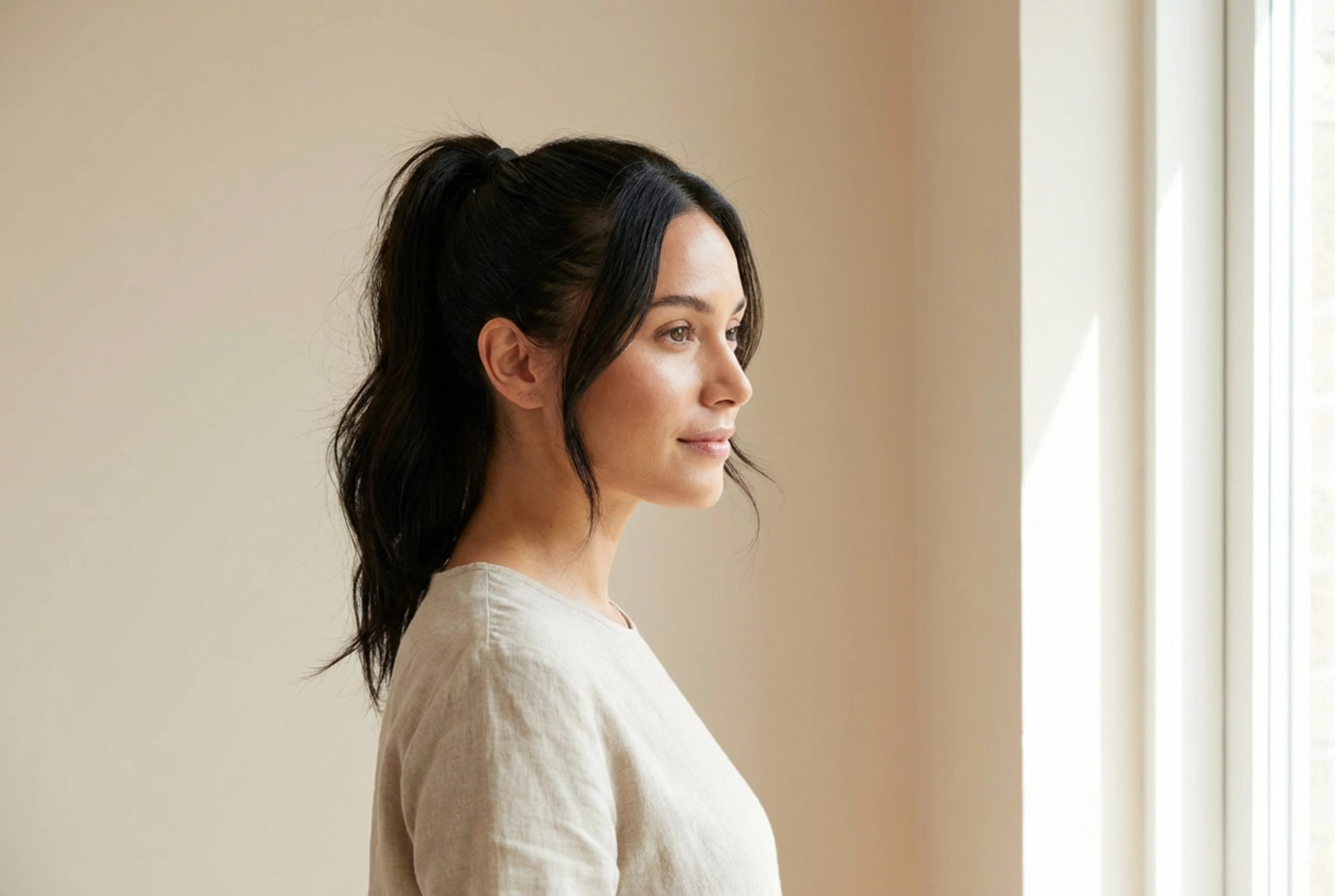 Pferdeschwanz-Frisuren: Der glatte Ponytail, der hohe Zopf und die lockere Hochsteckfrisur