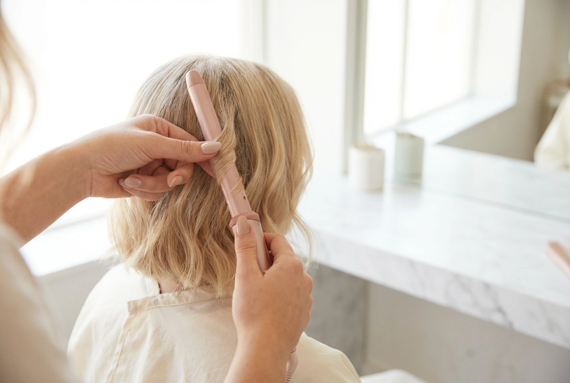 Lockenstäbe für kurzes Haar: Durchmesser, Tricks und Fixierung der Locken