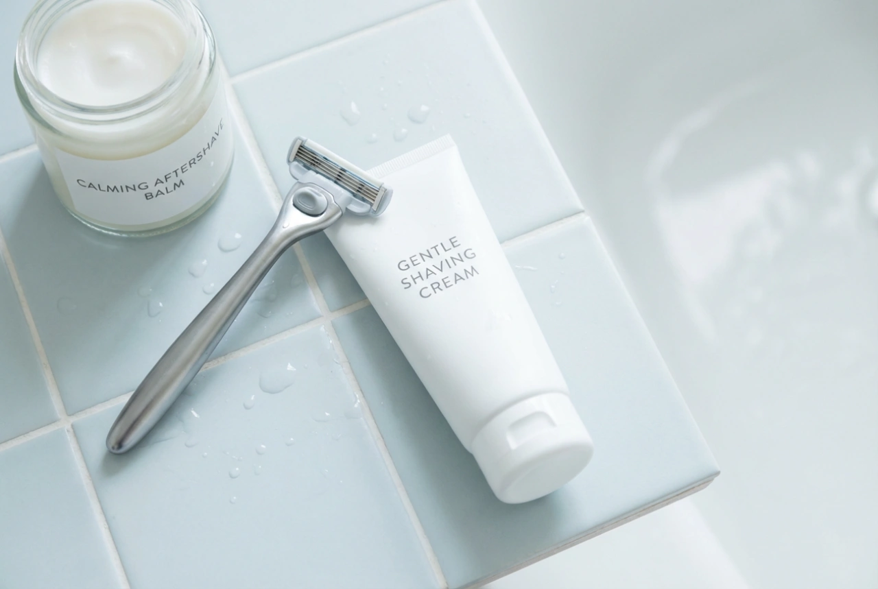 Rasierer: Wie man ihn wählt und benutzt, um Hautirritationen zu vermeiden